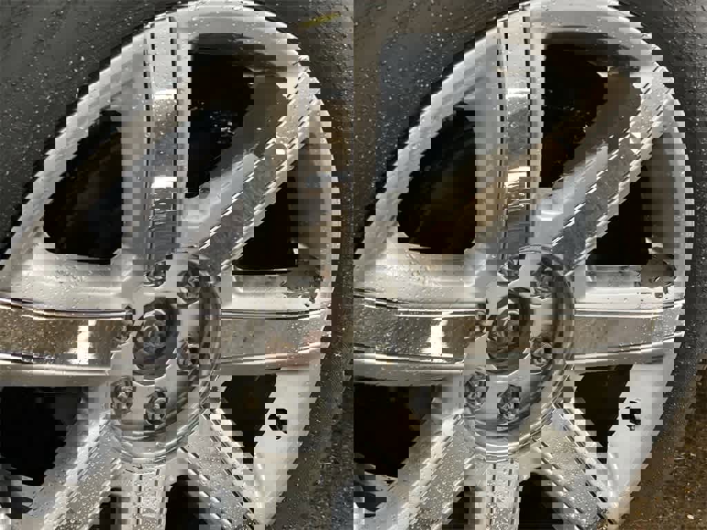 Used 2015 Cadillac Escalade Luxury image 31