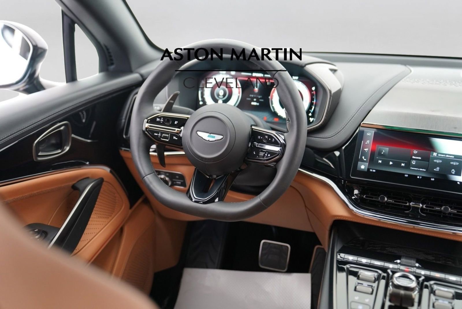 Used 2025 Aston Martin DBX 707 AWD/4WD image 44