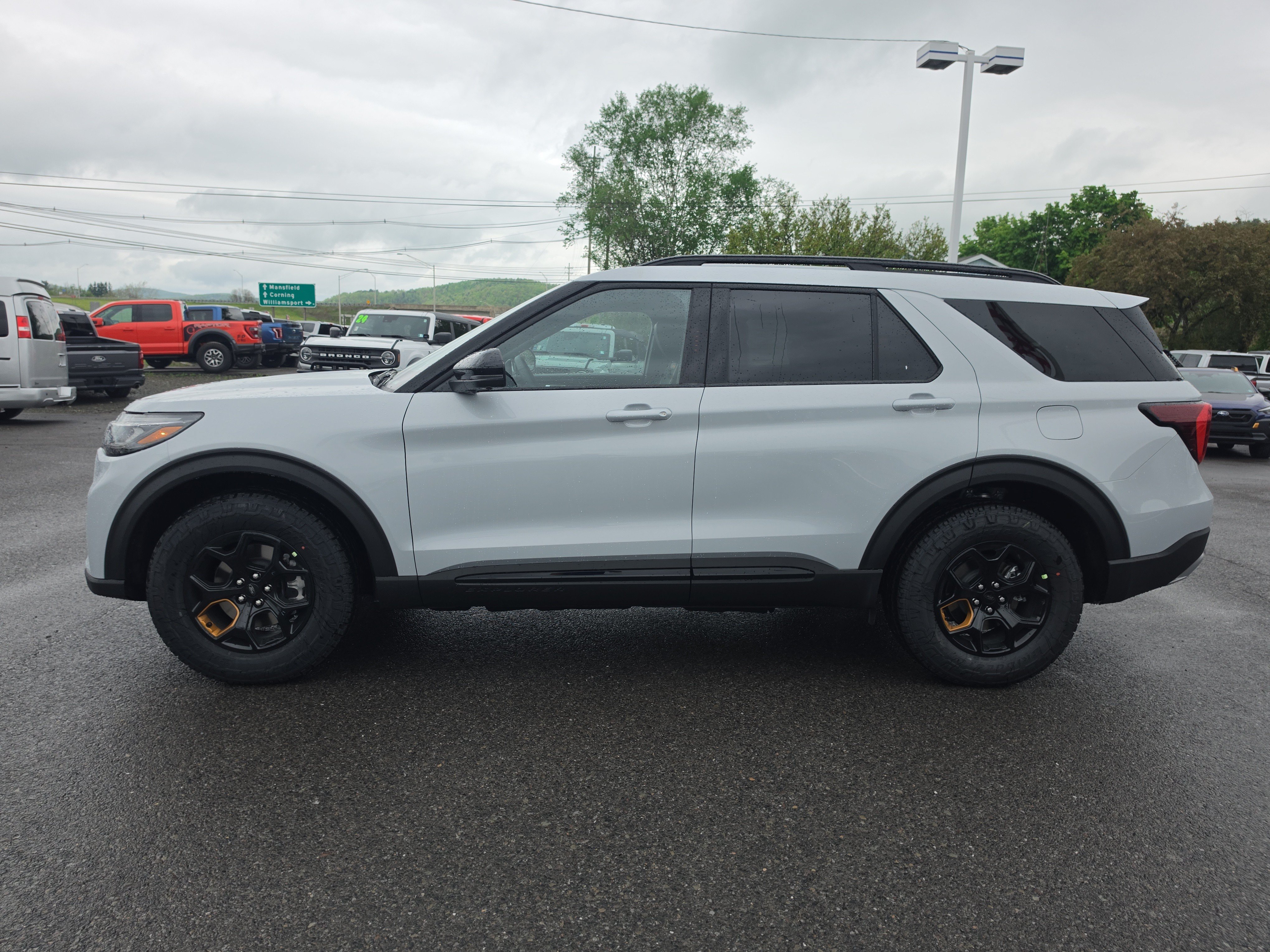 New 2026 Ford Explorer Tremor AWD/4WD image 7