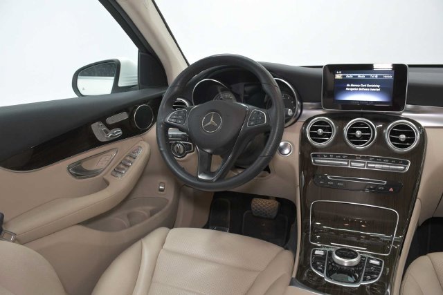 Used 2019 Mercedes-Benz GLC 300 image 17