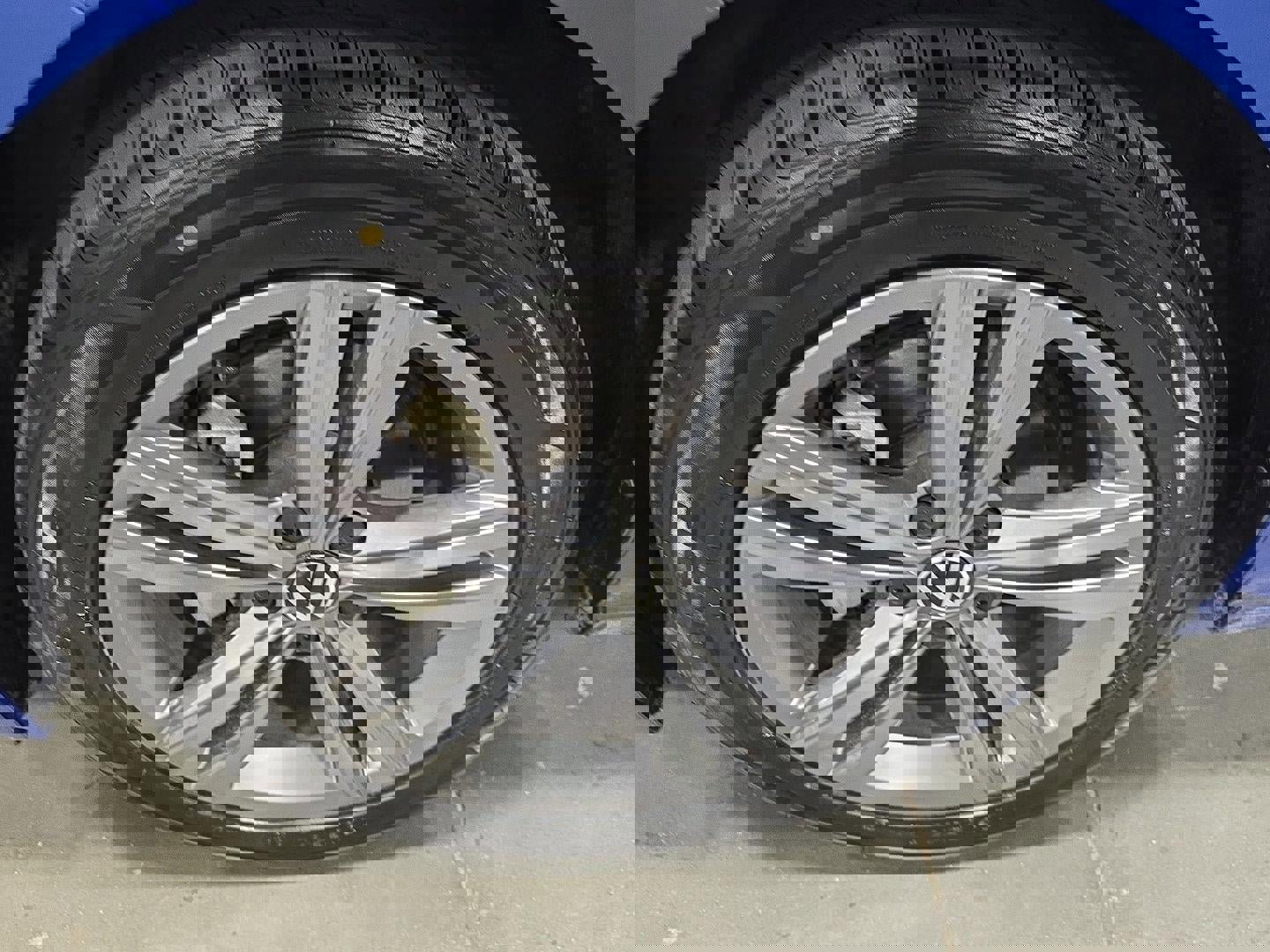 Used 2024 Volkswagen Jetta SE image 24