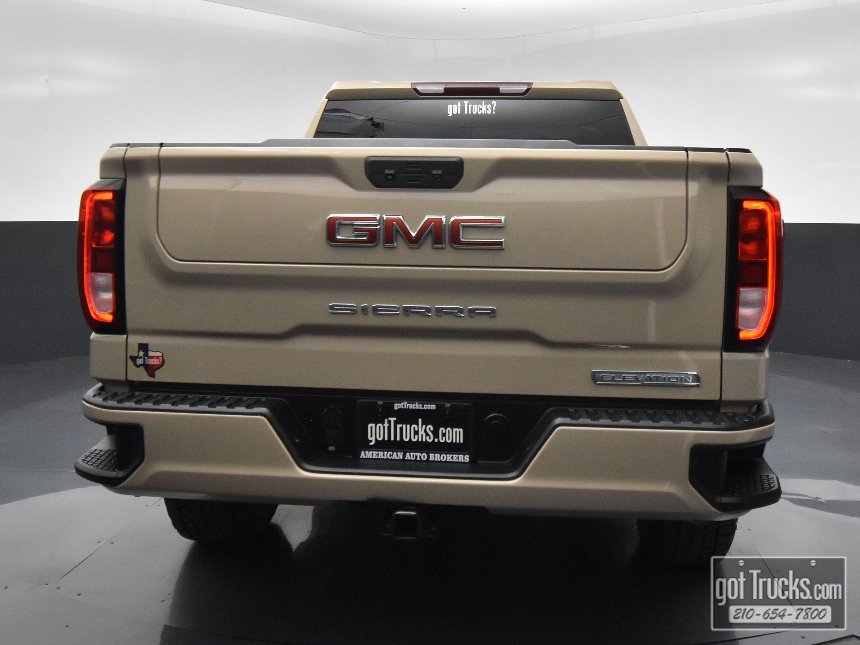 Used 2022 GMC Sierra 1500 Elevation RWD image 6