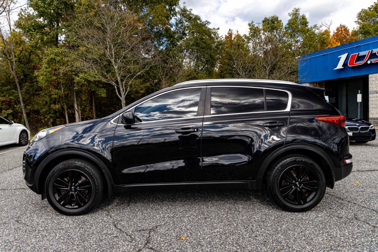 Used 2018 Kia Sportage LX w/ LX Popular Package AWD/4WD image 3