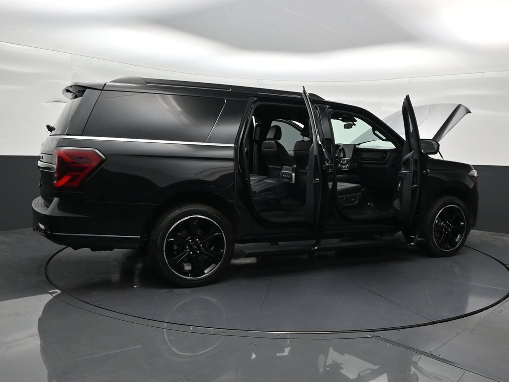 Used 2024 Ford Expedition Max Limited AWD/4WD image 33