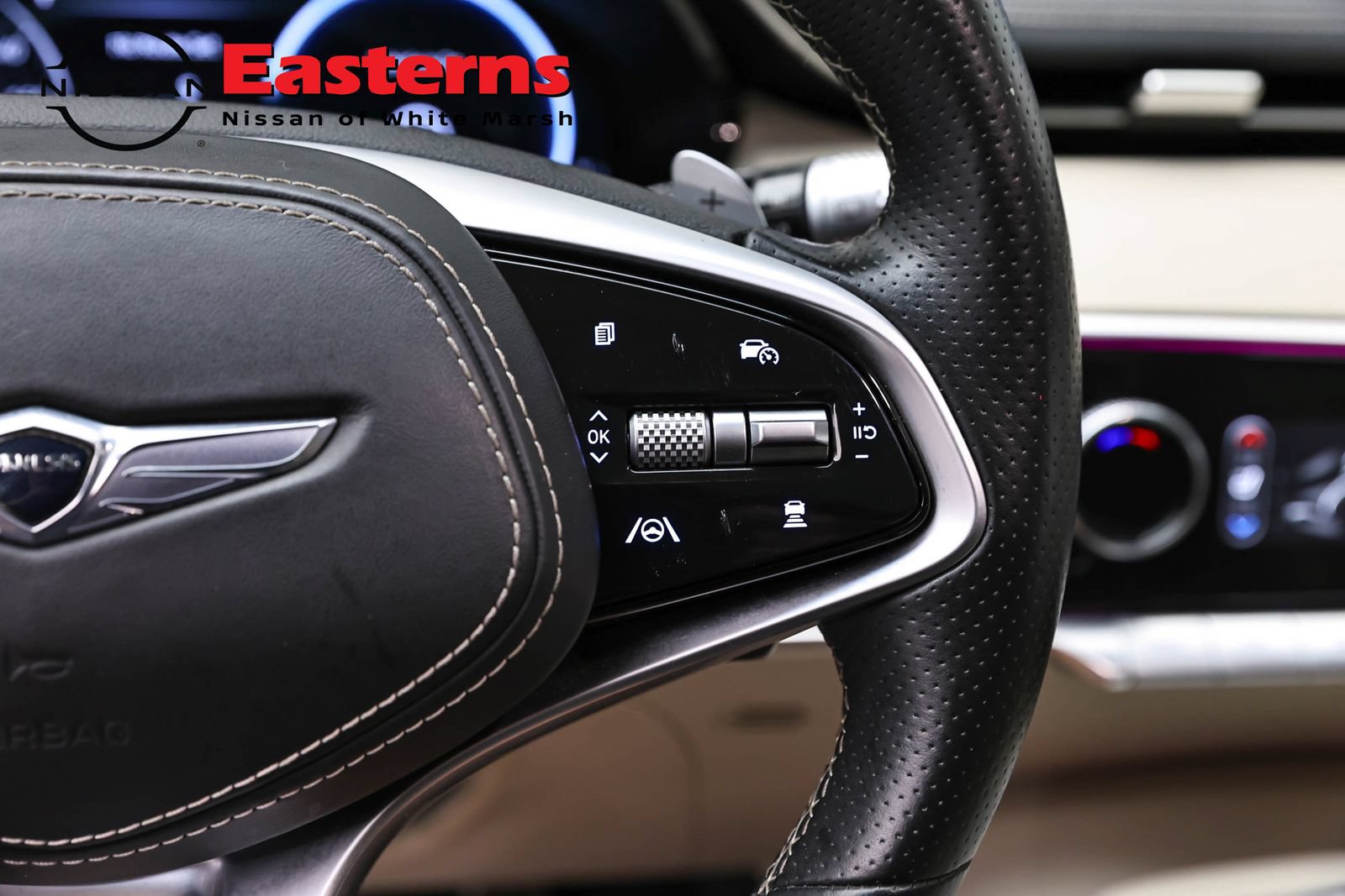 Used 2022 Genesis GV70 3.5T Sport w/ Sport Prestige Package AWD/4WD image 16