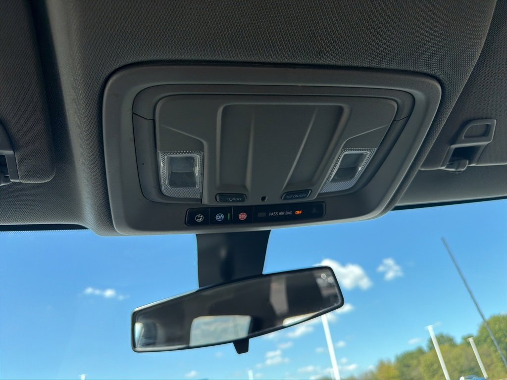 Used 2023 Chevrolet Silverado 2500 LT w/ Convenience Package image 24