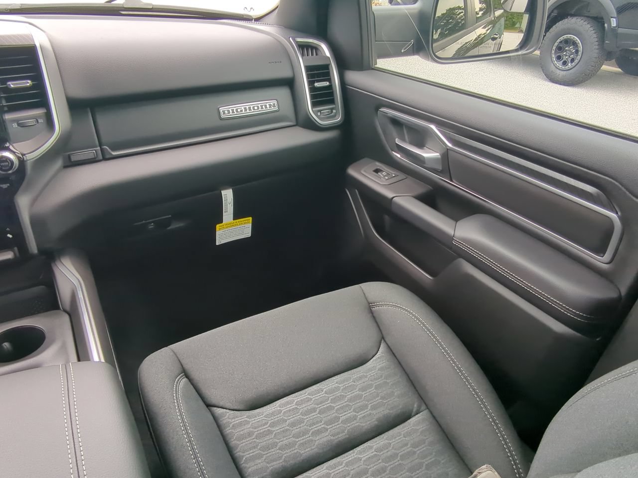 New 2026 RAM 1500 Big Horn AWD/4WD image 16