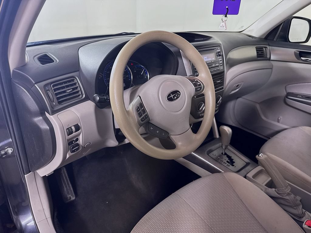 Used 2012 Subaru Forester 2.5X Premium w/ All-Weather Pkg AWD/4WD image 9