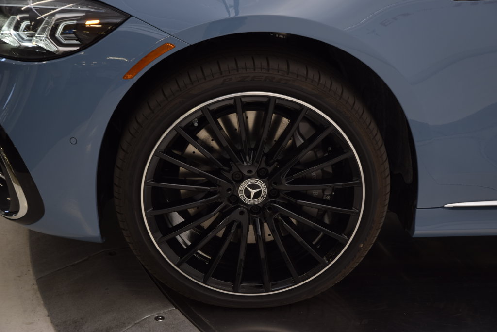 New 2027 Mercedes-Benz S 580 4MATIC Sedan image 12