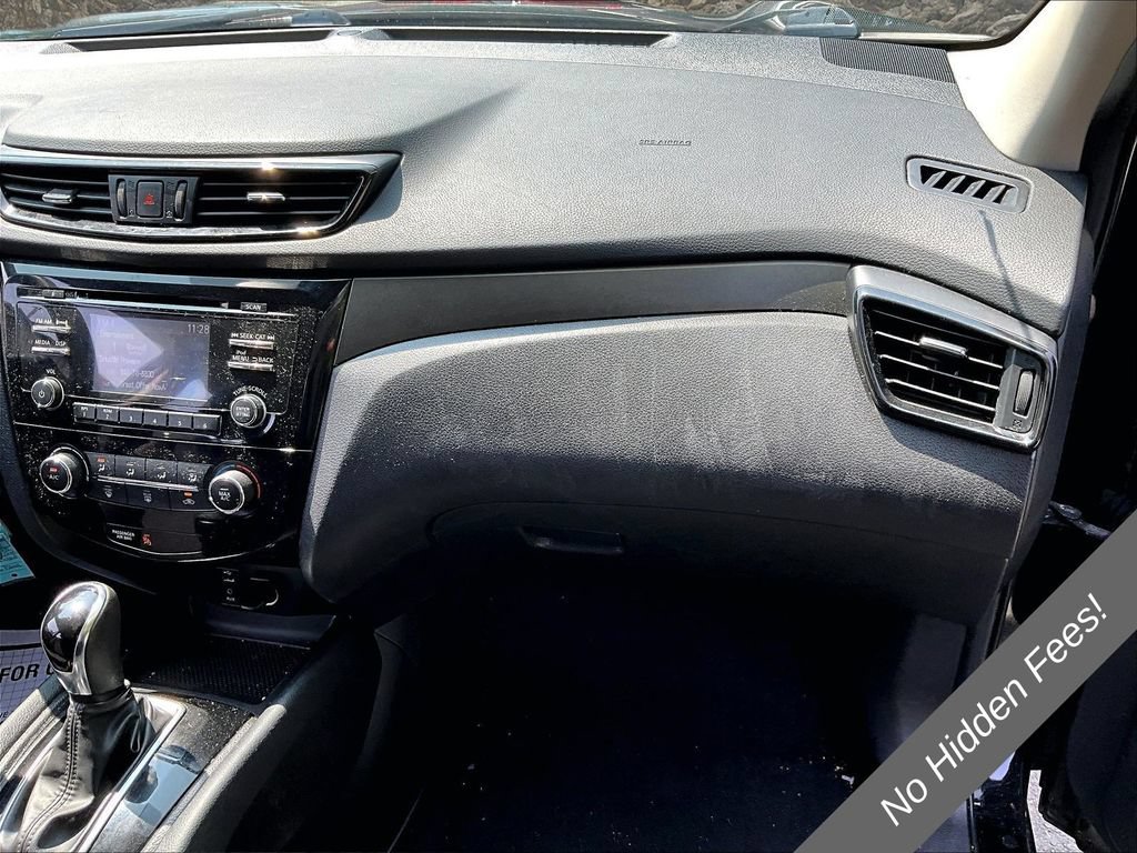 Used 2018 Nissan Rogue Sport S AWD/4WD image 15