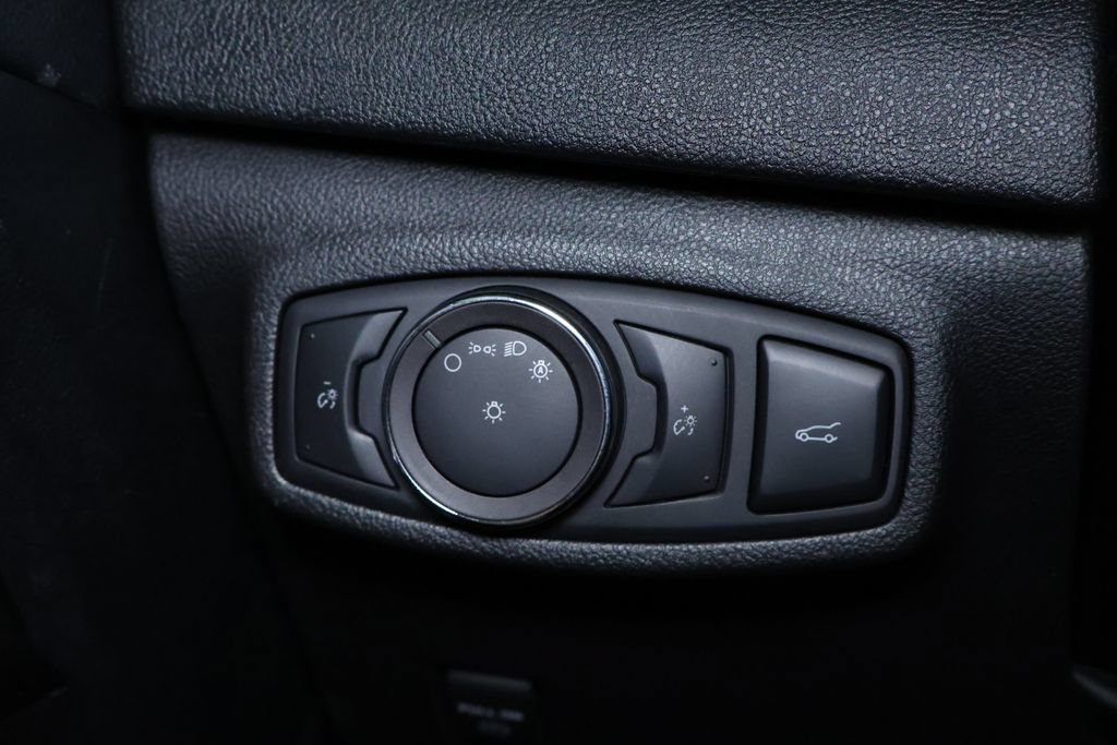 Used 2019 Lincoln MKC Reserve w/ MKC Climate Package AWD/4WD image 28