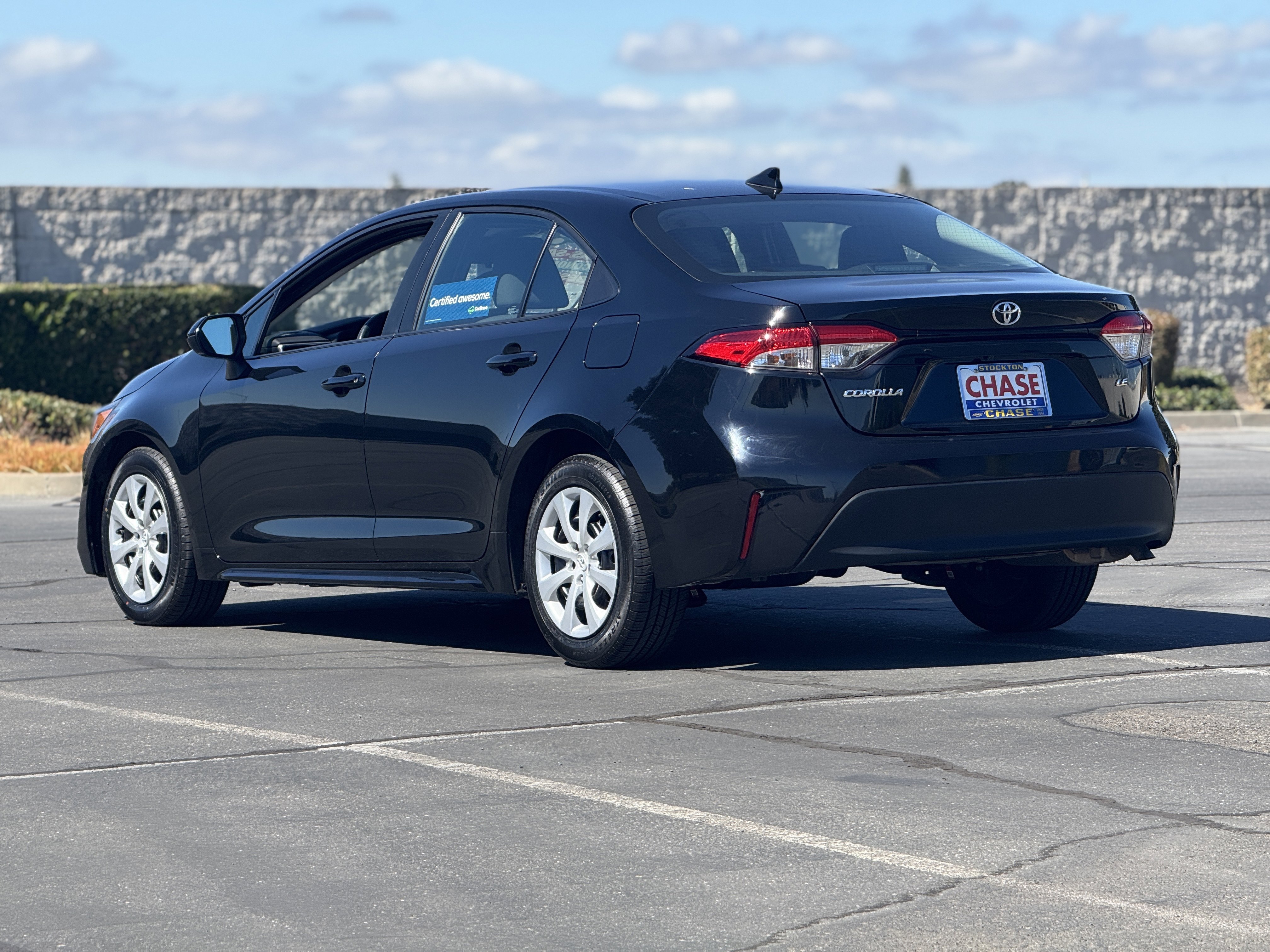 Used 2023 Toyota Corolla LE image 4