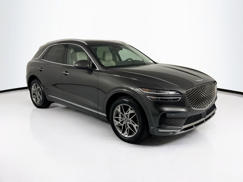 Used 2025 Genesis GV70 2.5T w/ Advanced Package AWD/4WD image 3