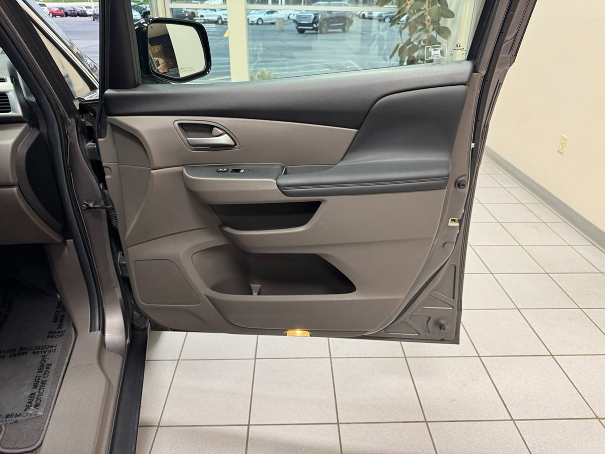 Used 2012 Honda Odyssey EX-L image 14