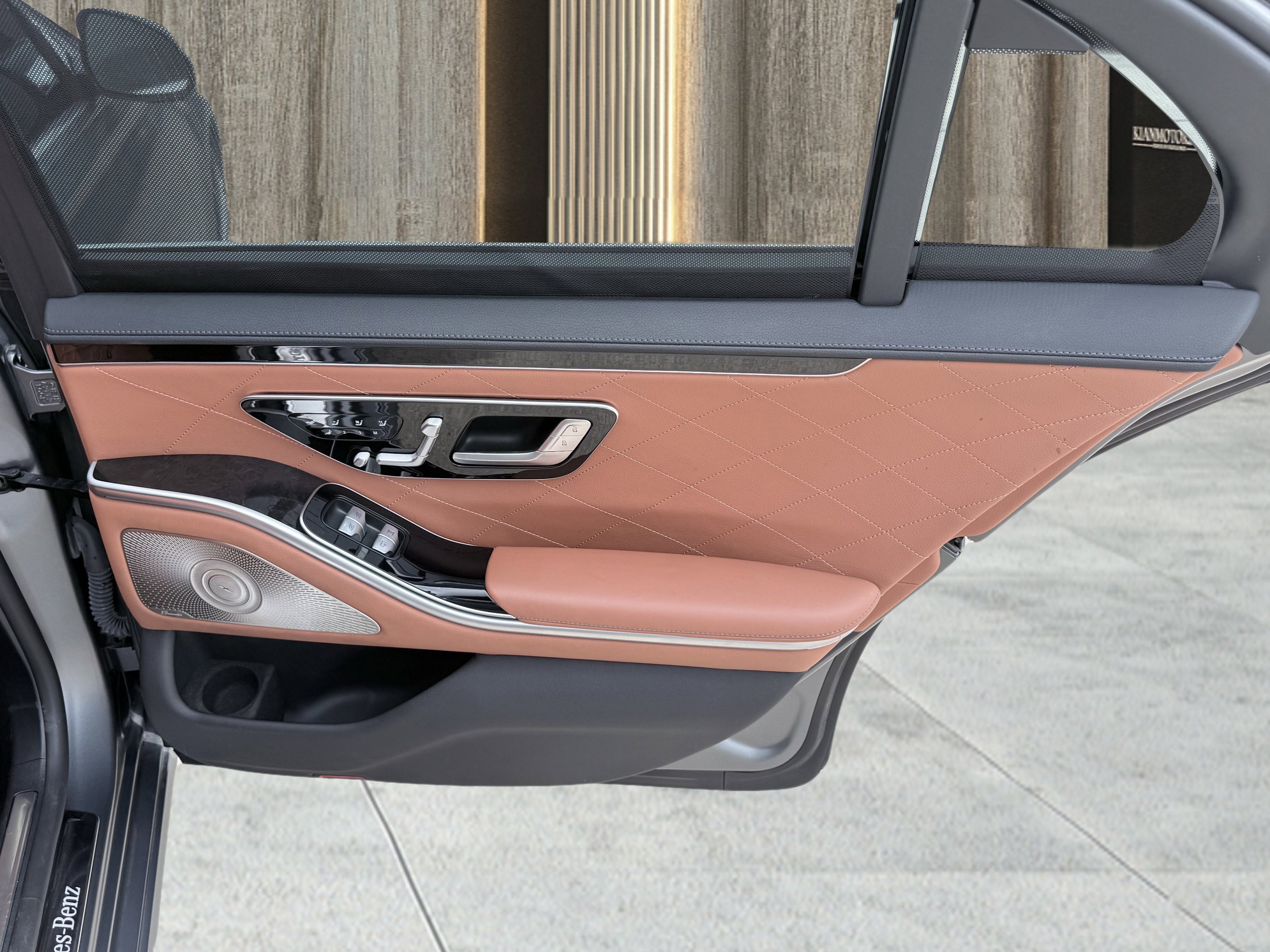 Used 2023 Mercedes-Benz S 580 4MATIC Sedan image 37