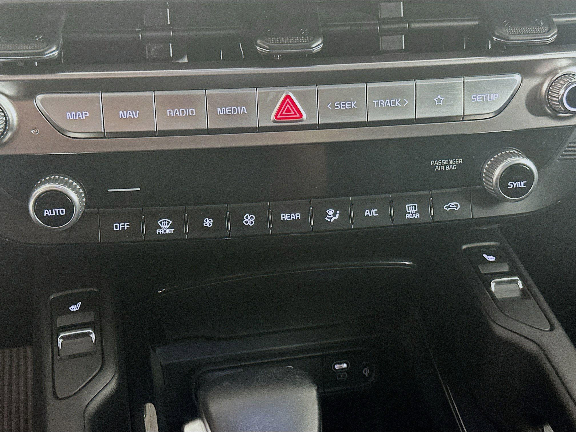 Used 2025 Kia Telluride S image 24