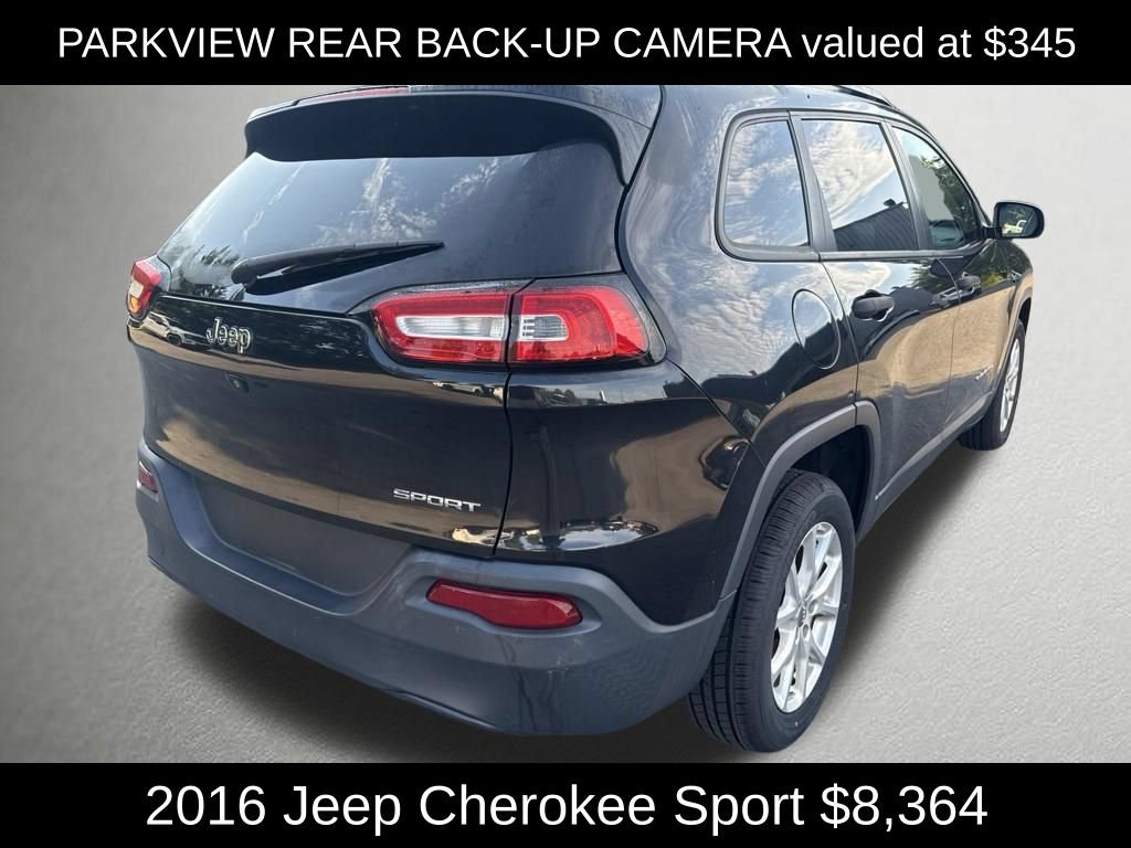 Used 2016 Jeep Cherokee Sport FWD image 3