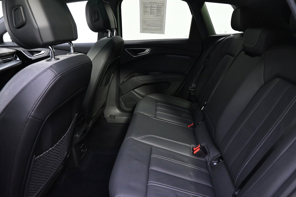 Used 2022 Audi Q4 e-tron Premium w/ Convenience Package image 21