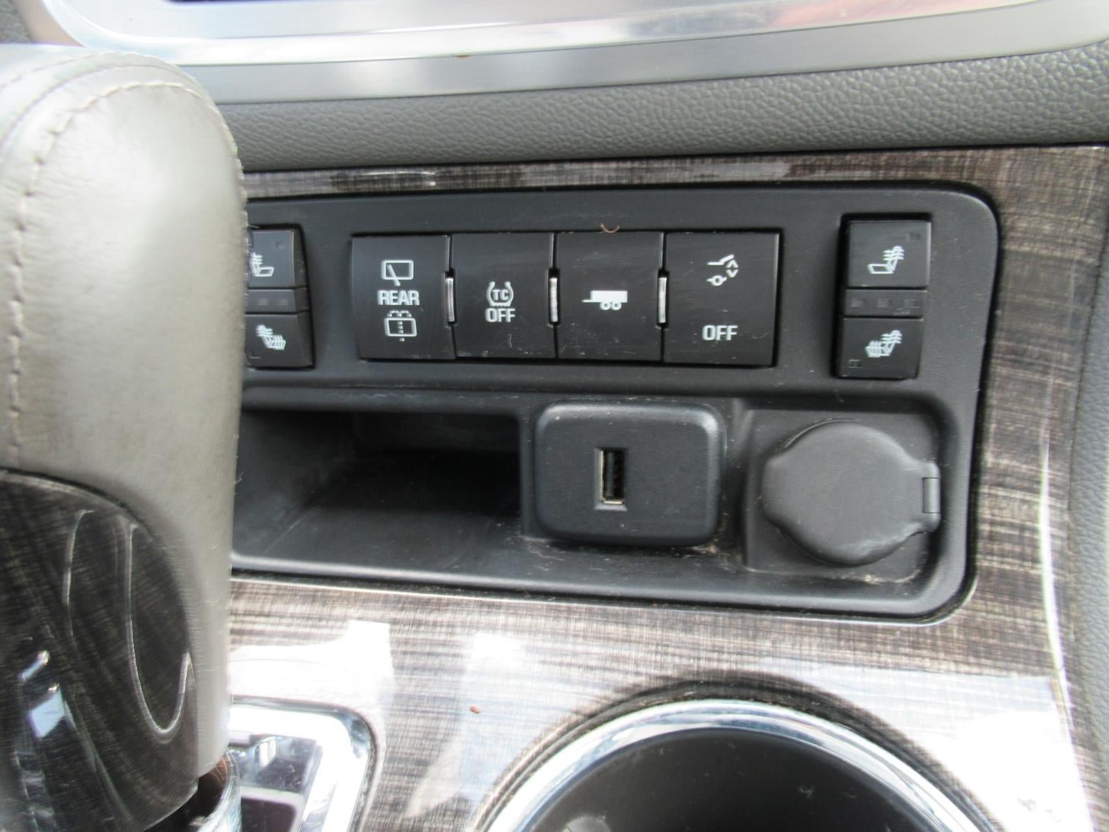 Used 2016 GMC Acadia SLT w/ Open Road Package FWD image 27