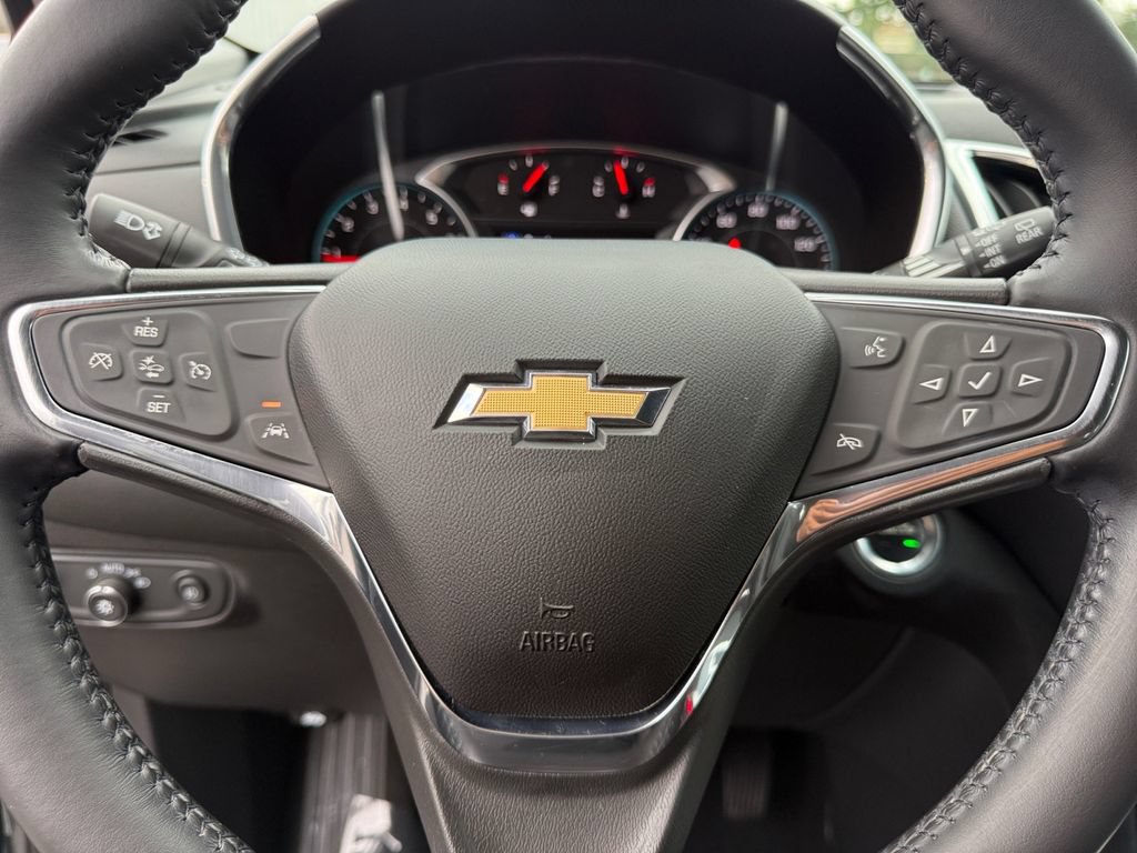 Used 2021 Chevrolet Equinox LT AWD/4WD image 19