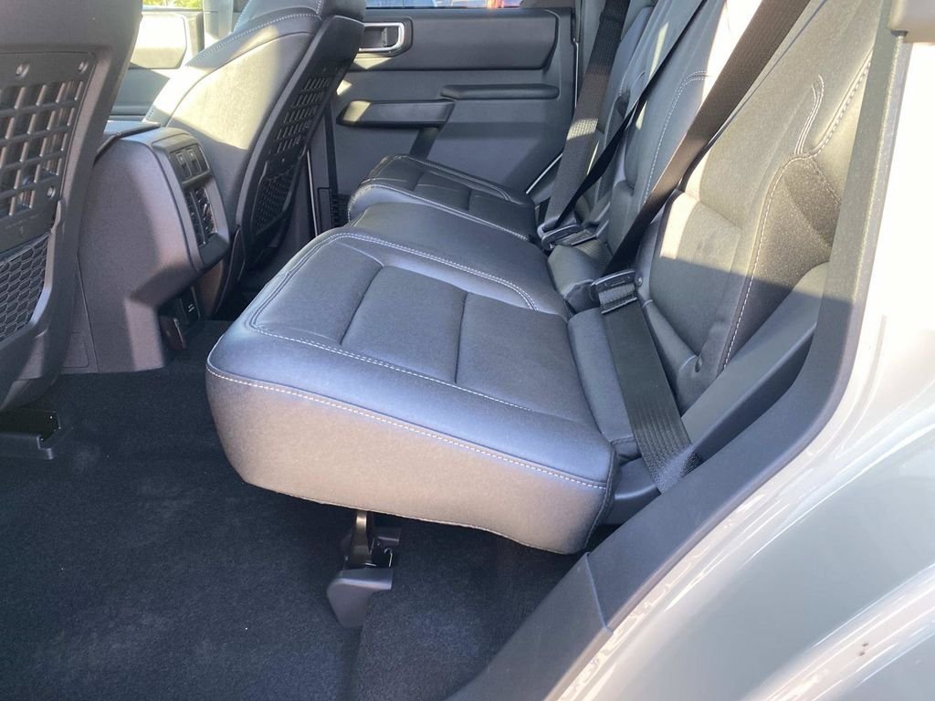 New 2026 Ford Bronco Big Bend AWD/4WD image 9