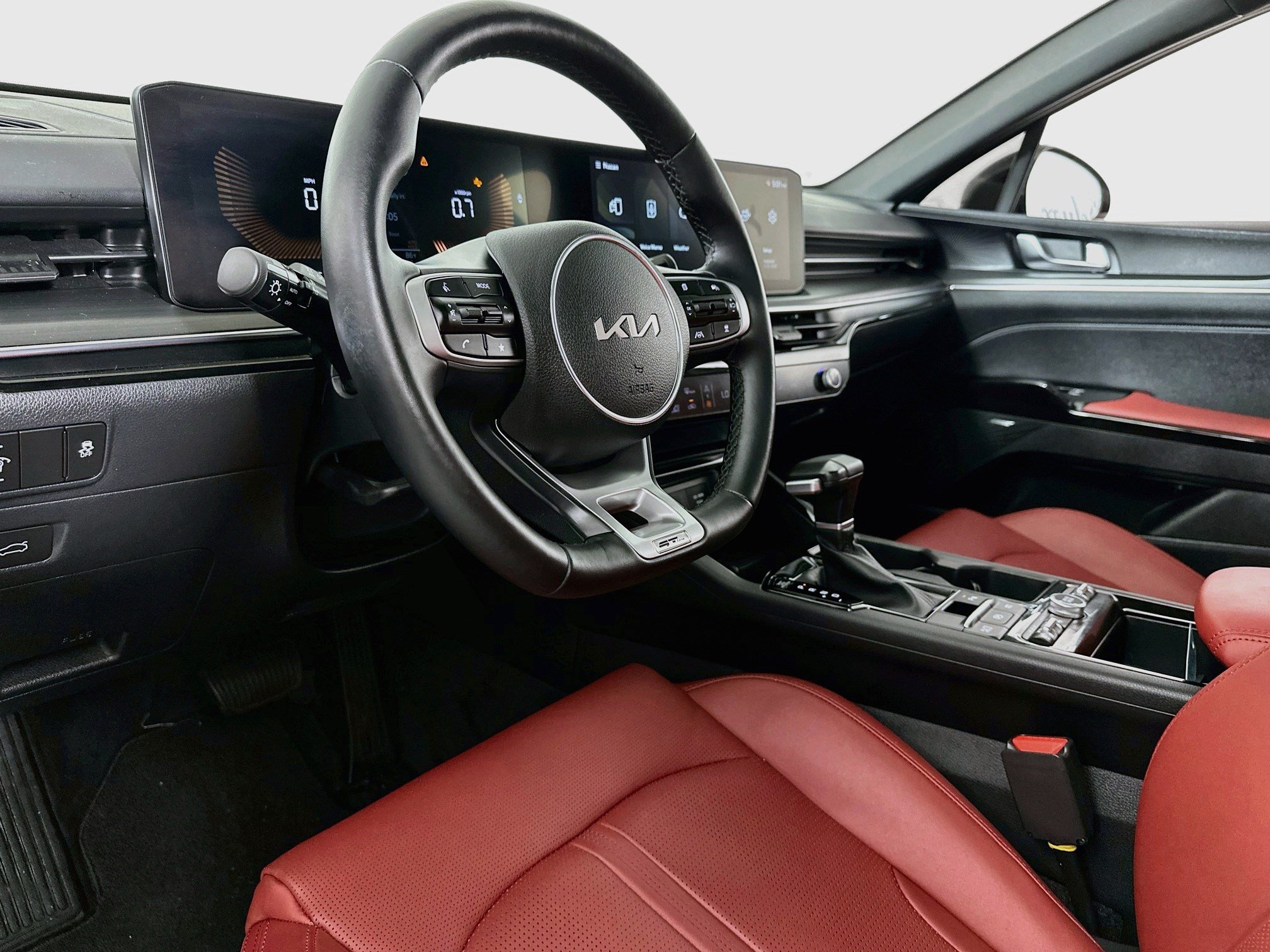 Used 2025 Kia K5 GT-Line w/ GT-Line Premium Package AWD/4WD image 7