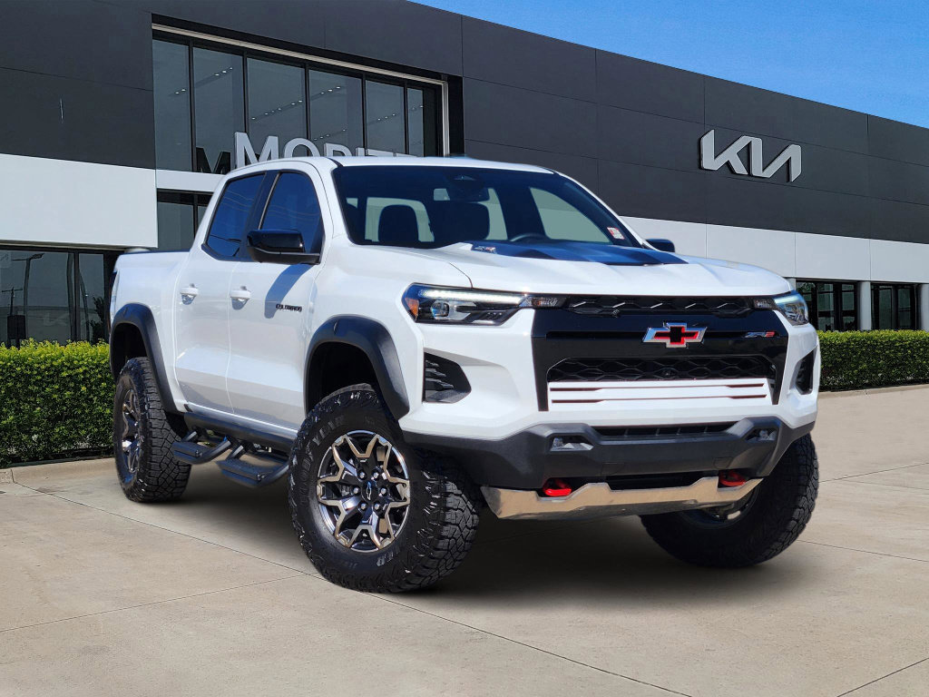 Used 2025 Chevrolet Colorado ZR2 w/ Technology Package image 1