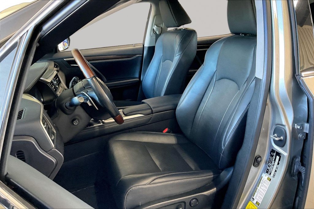 Used 2020 Lexus RX 350 FWD w/ Premium Package image 3