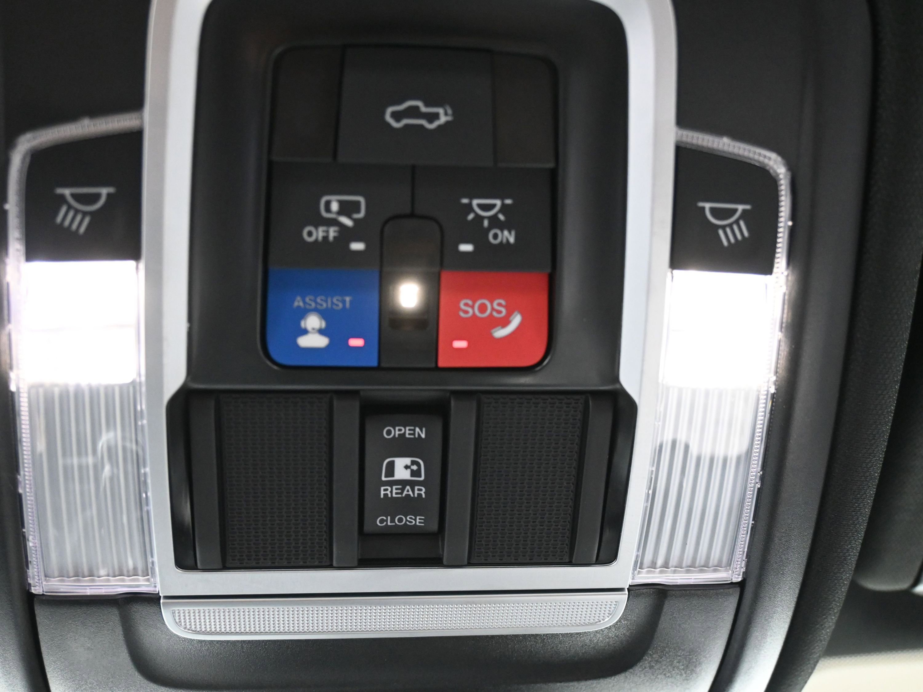 Used 2023 RAM 1500 Laramie image 25