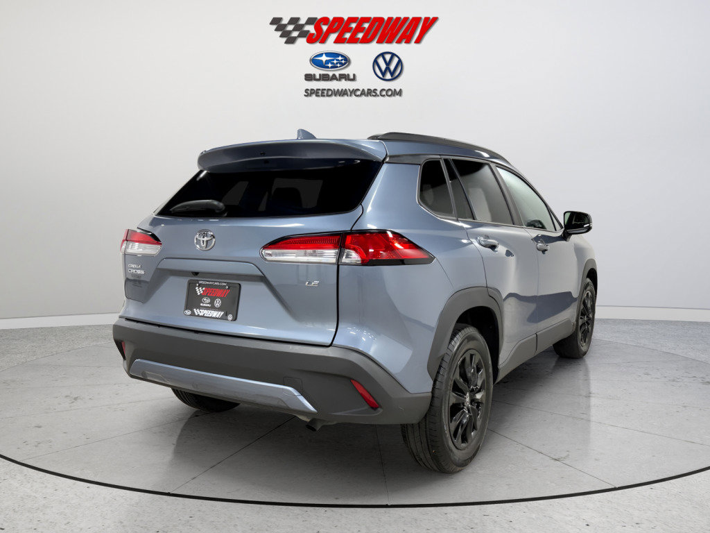 Used 2024 Toyota Corolla Cross LE image 7