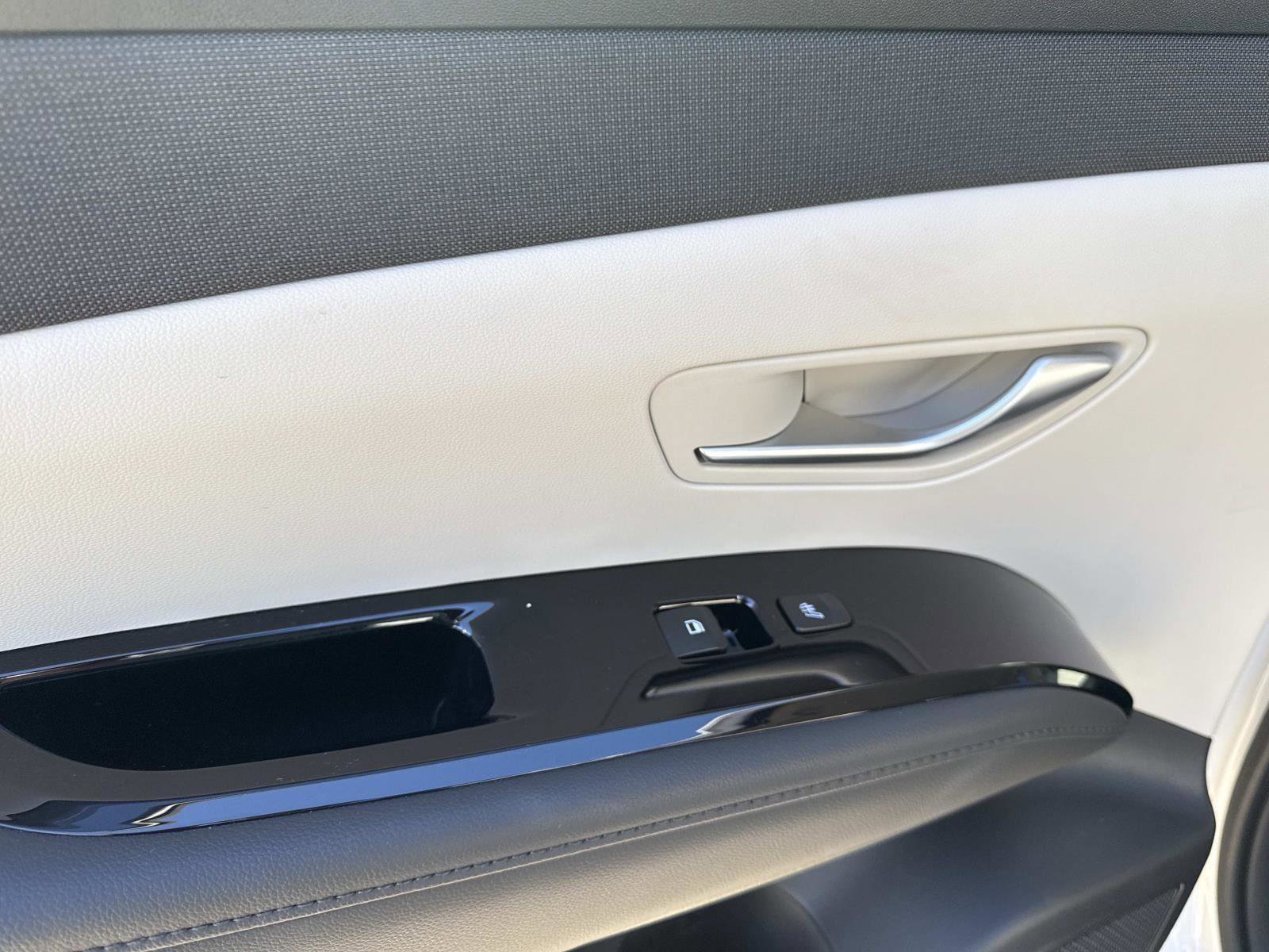 Certified 2024 Hyundai Tucson Limited image 14