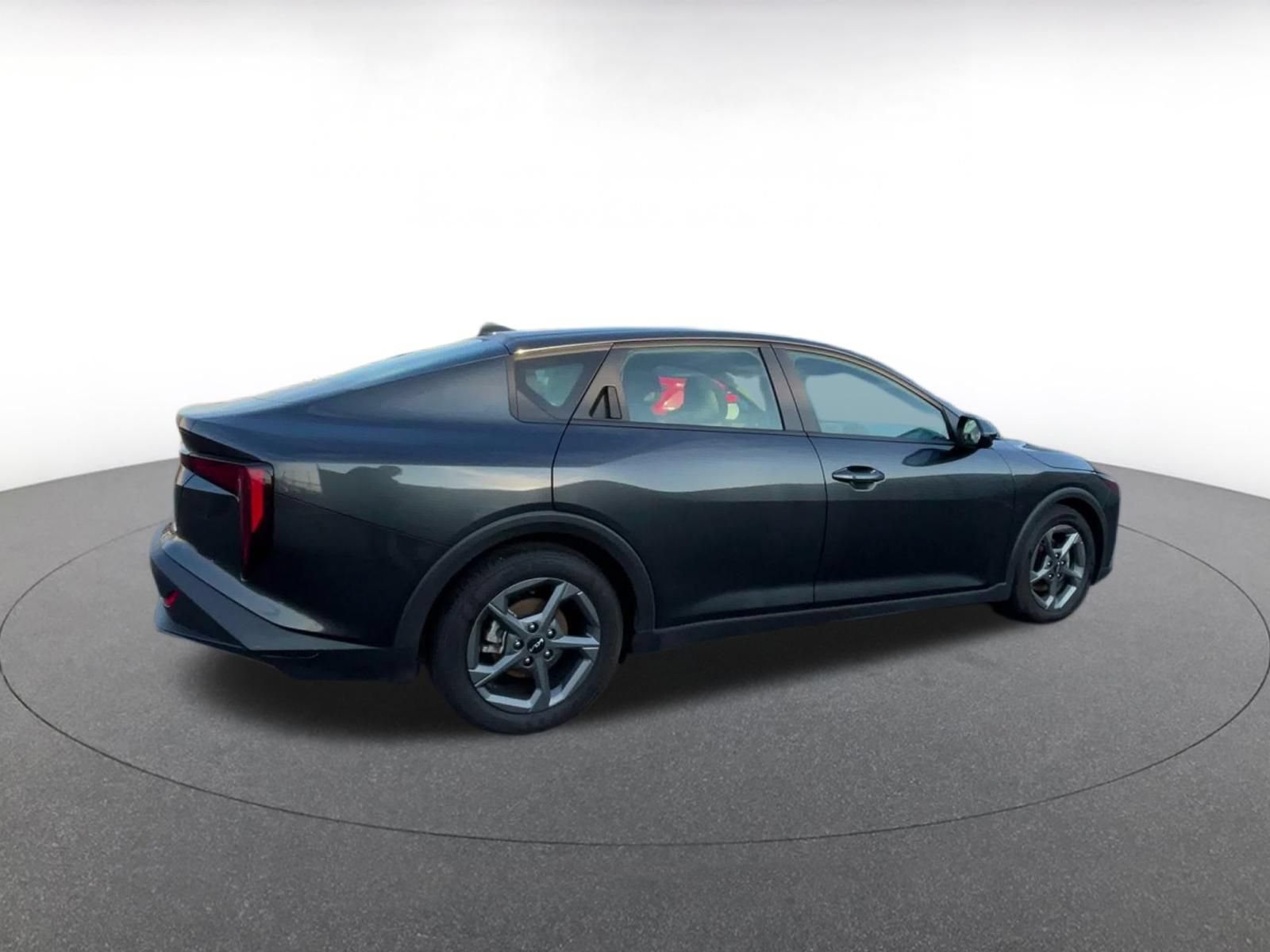 Used 2025 Kia K4 FWD image 13