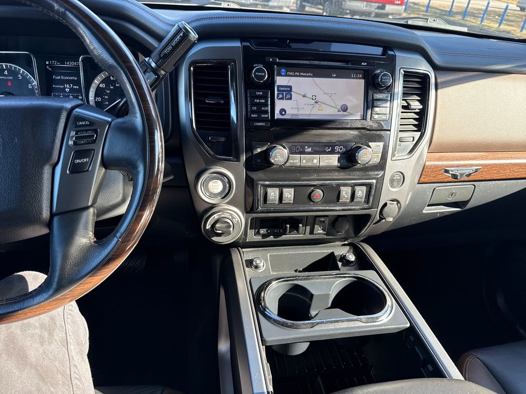 Used 2017 Nissan Titan Platinum Reserve image 18