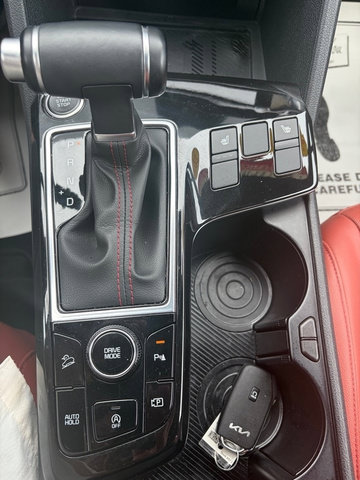 Used 2023 Kia Sportage SX FWD image 18