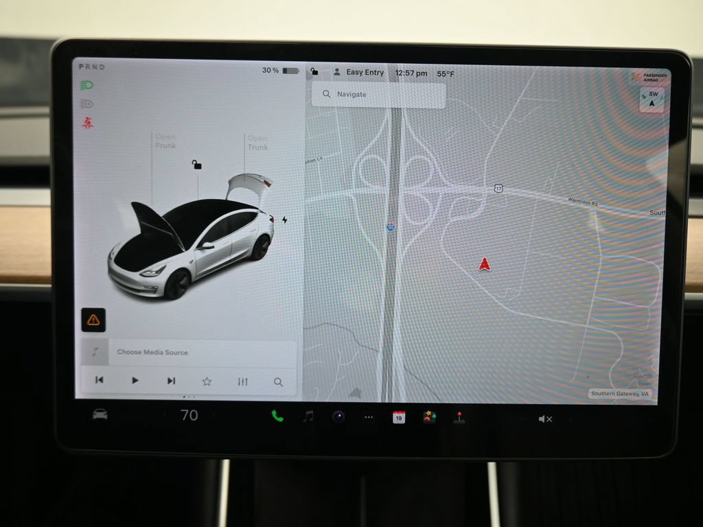 Used 2018 Tesla Model 3 Long Range AWD/4WD image 16