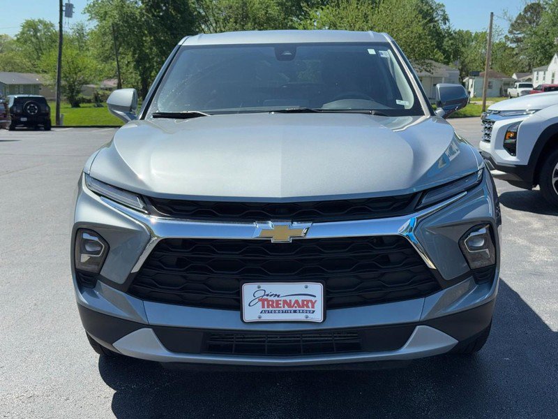 Used 2025 Chevrolet Blazer LT AWD/4WD image 9
