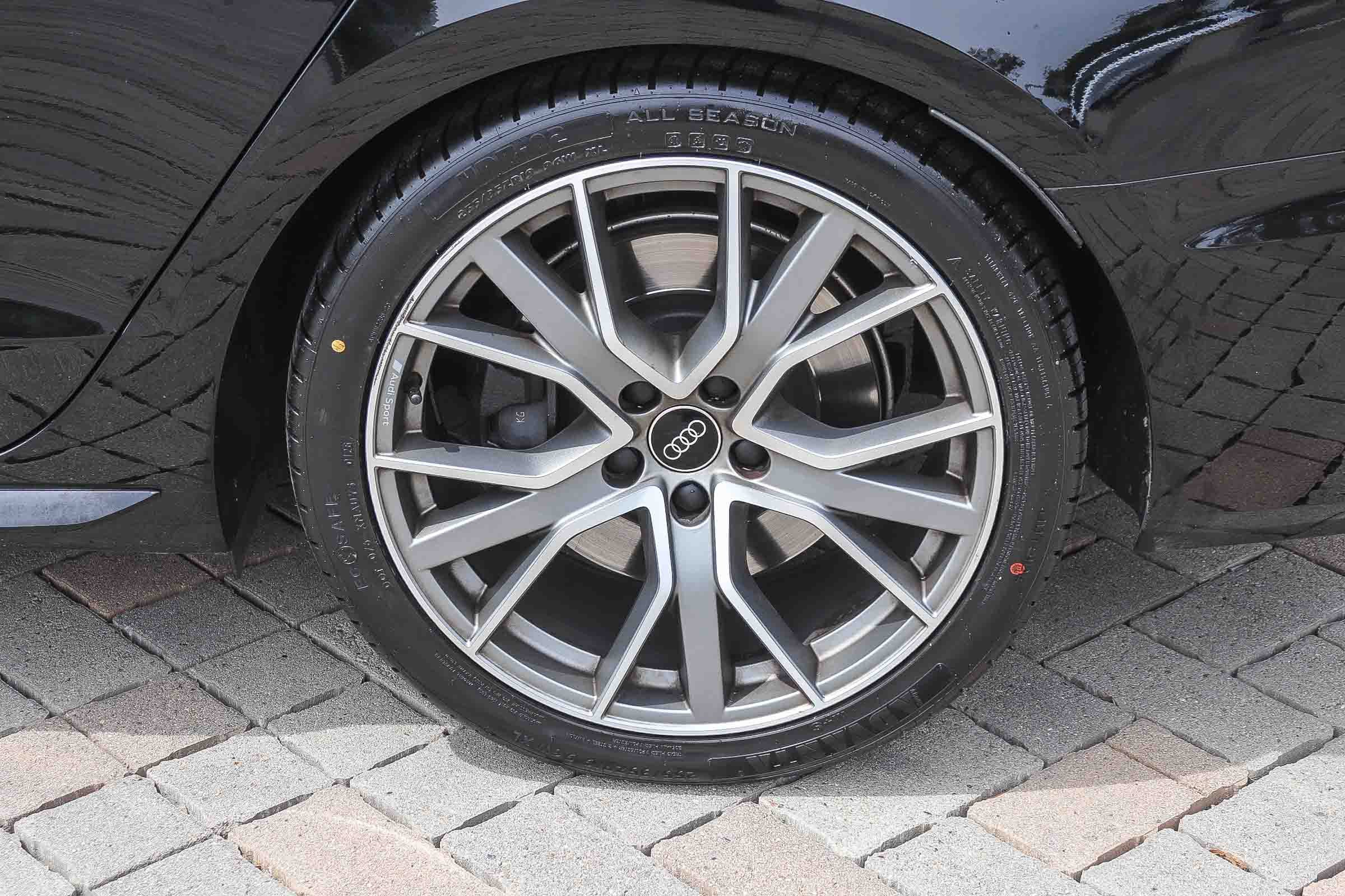 Used 2024 Audi S4 Premium Plus image 15