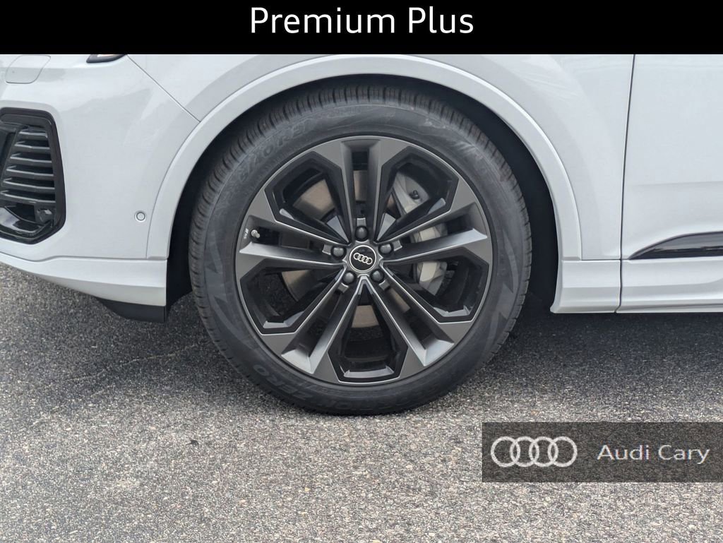 New 2025 Audi Q7 3.0T Premium Plus image 34