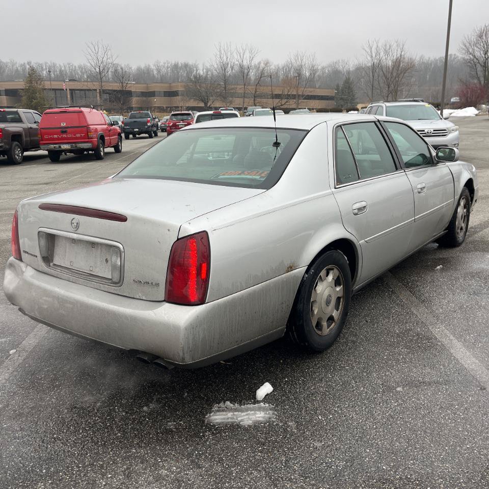 Used 2002 Cadillac De Ville FWD image 9