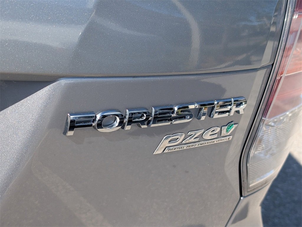 Used 2017 Subaru Forester 2.5i Premium image 16