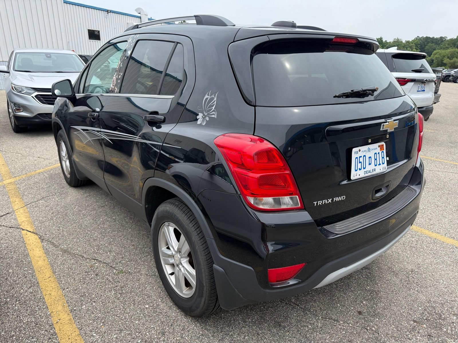 Used 2017 Chevrolet Trax LT AWD/4WD image 4