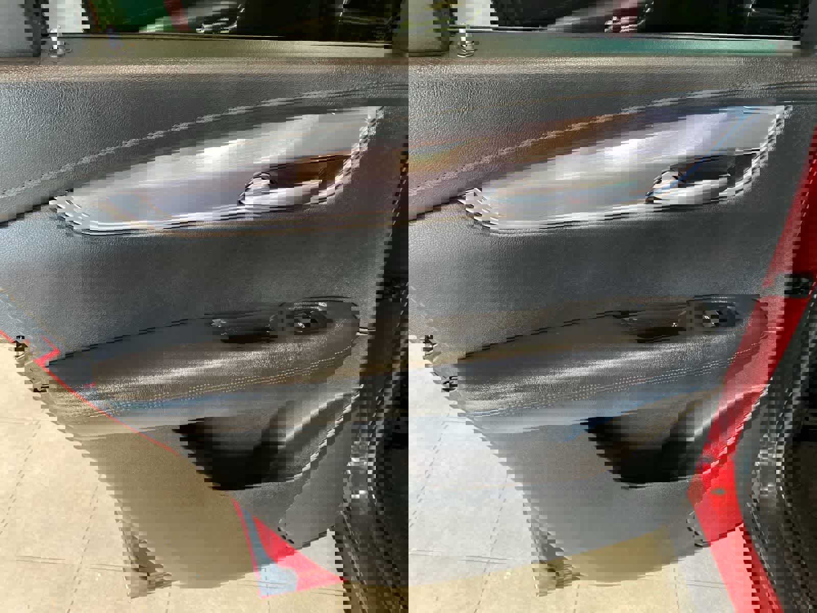 Used 2019 Cadillac XT5 Luxury w/ Advanced Security Package image 28