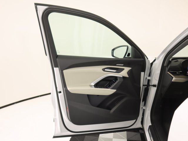 New 2026 Audi Q5 Premium Plus AWD/4WD image 10