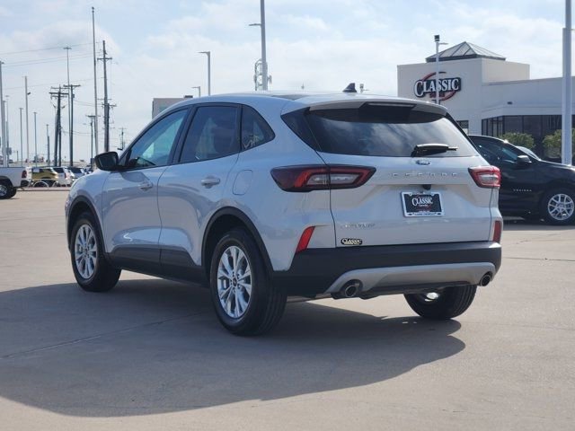 Used 2025 Ford Escape Active video 3