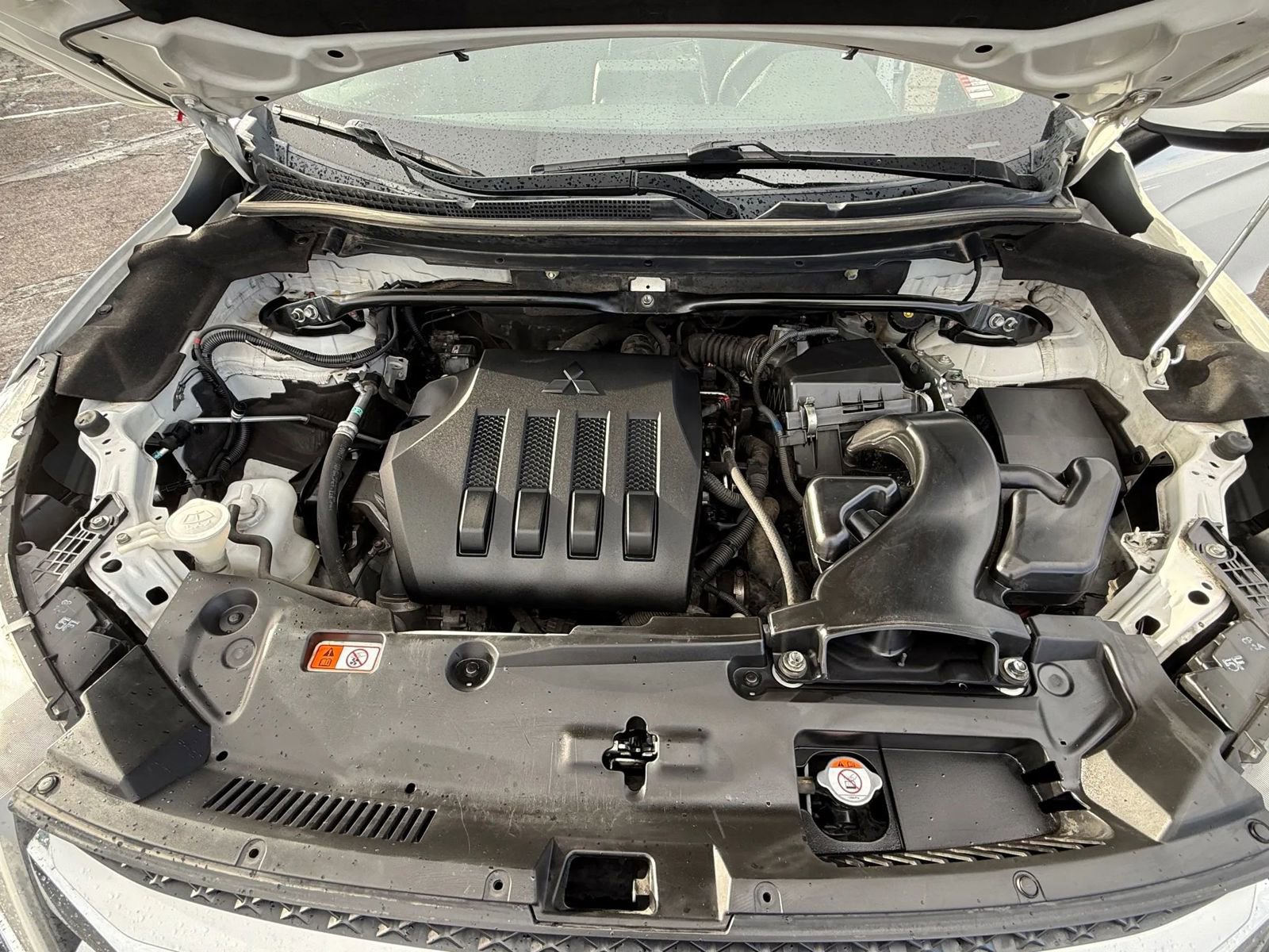 Used 2018 Mitsubishi Eclipse Cross SE image 19