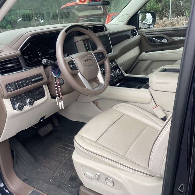 Certified 2024 GMC Yukon XL Denali w/ Denali Reserve Package AWD/4WD image 6
