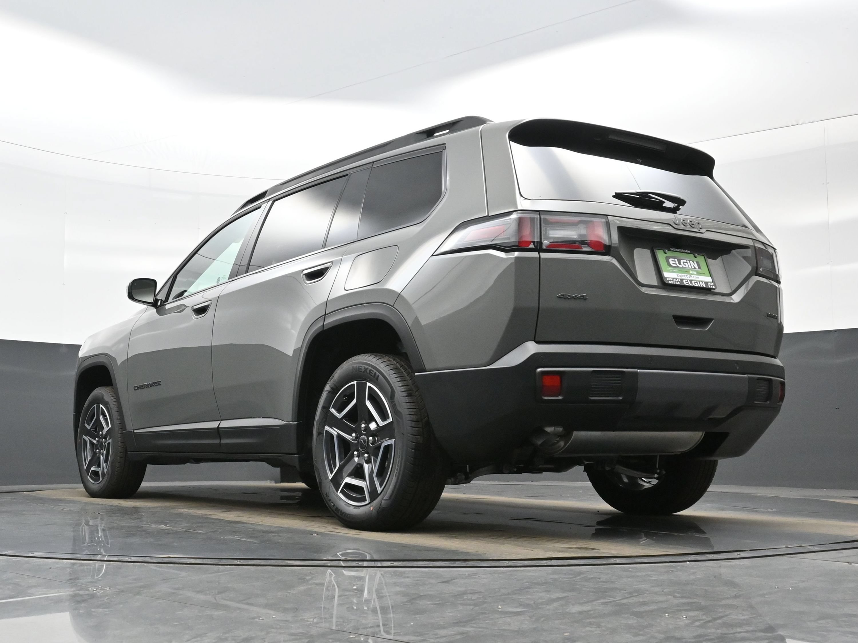 New 2026 Jeep Cherokee Laredo AWD/4WD image 16
