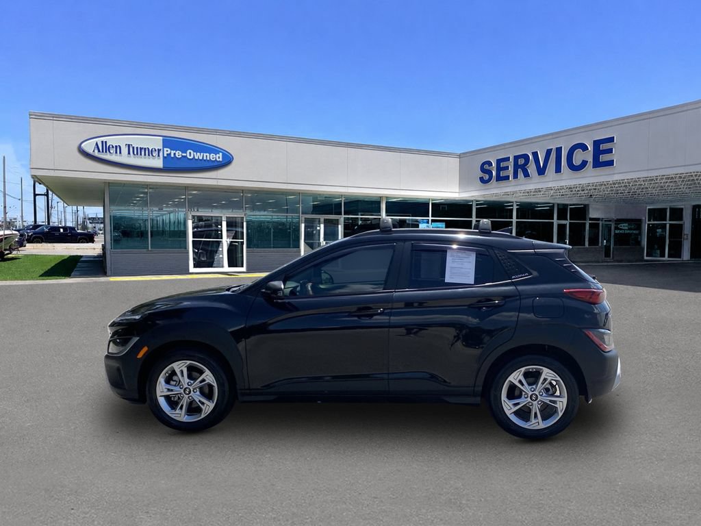 Certified 2022 Hyundai Kona SEL w/ Convenience Package FWD image 5