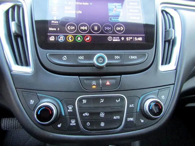 Used 2023 Chevrolet Malibu LT w/ LPO, Floor Liner Package image 19