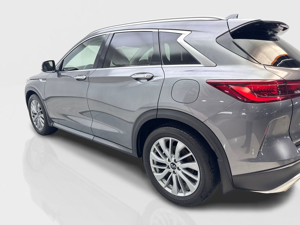 Used 2023 INFINITI QX50 Luxe FWD image 14